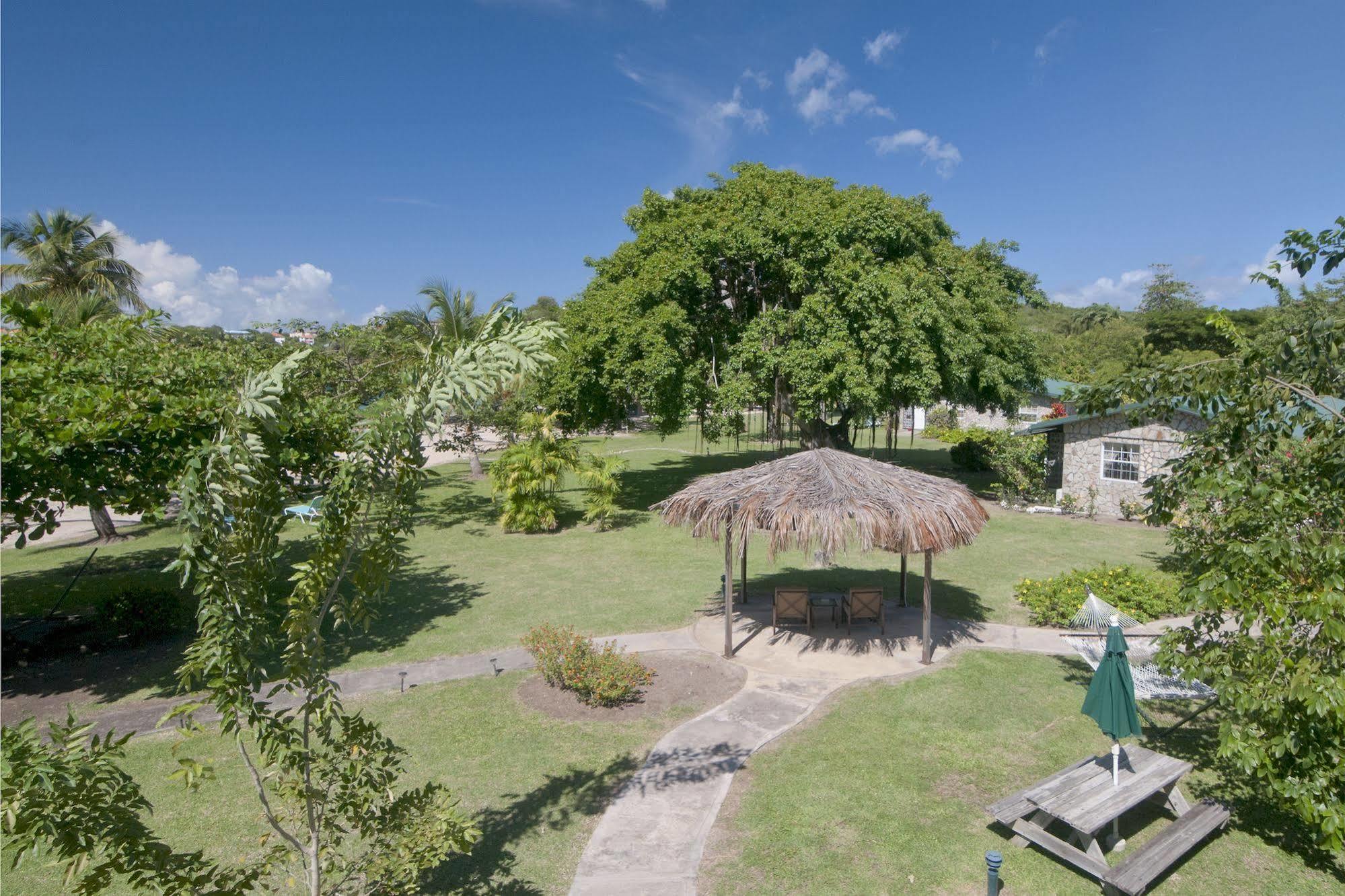 Lance Aux Epines Cottages Esterno foto